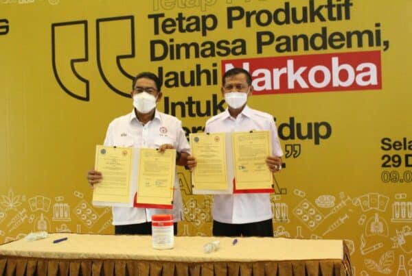BNNP SUMBAR DAN PT SEMEN PADANG MELAKSANAKAN PERJANJIAN KERJA SAMA.