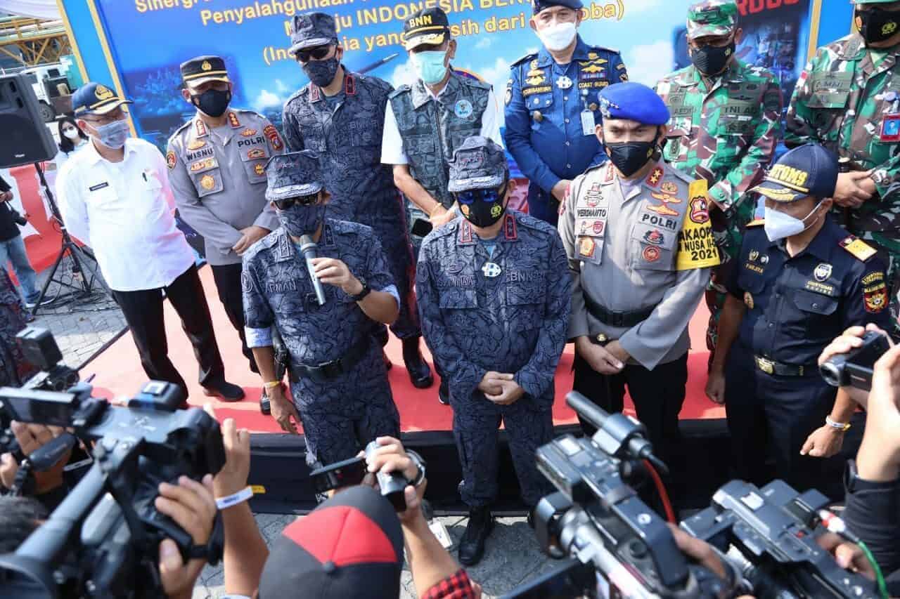 BNN TUTUP OPERASI LAUT INTRDIKSI TERPADU, 122 KG SABU GAGAL MASUK INDONESIA