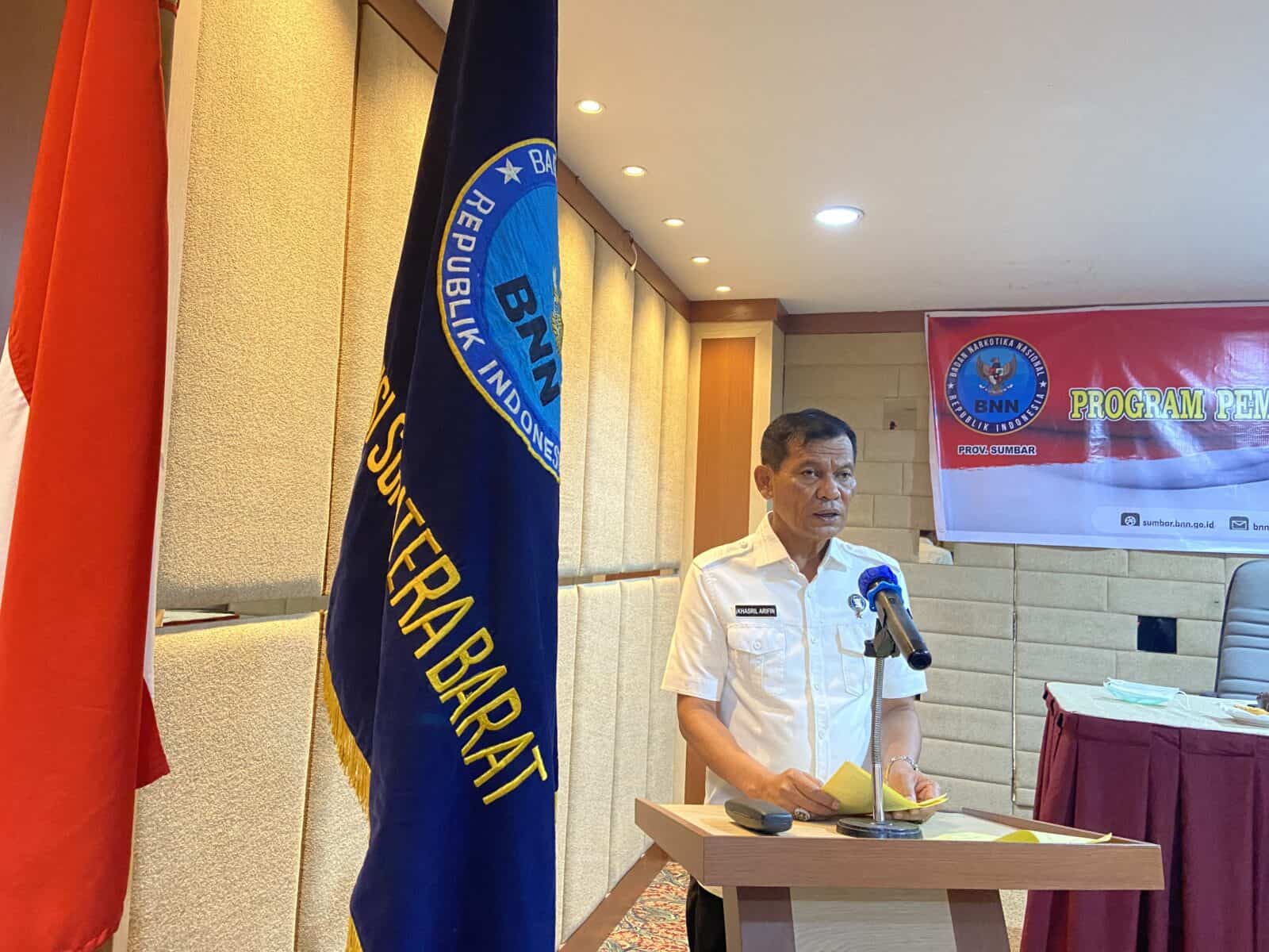 RAPAT KERJA PROGRAM PEMBERDAYAAN MASYARAKAT ANTI NARKOBA DI LINGKUNGAN DUNIA USAHA / SWASTA