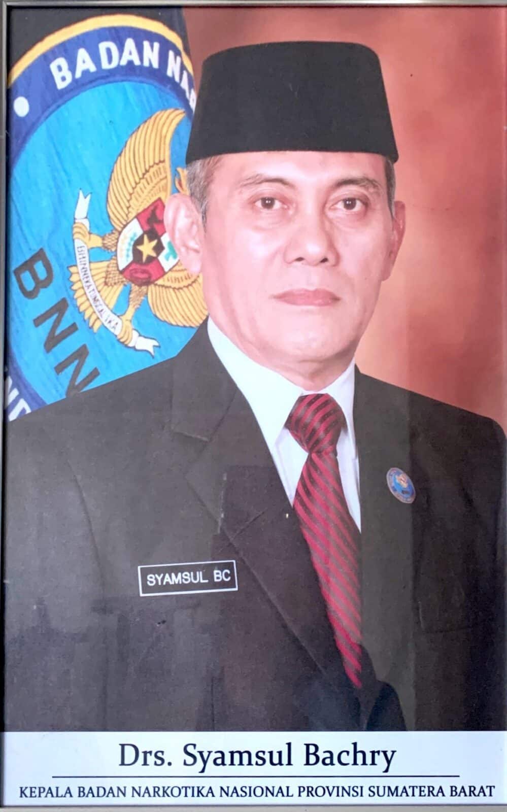 Drs. Syamsul Bachry Drs. Syamsul Bachry