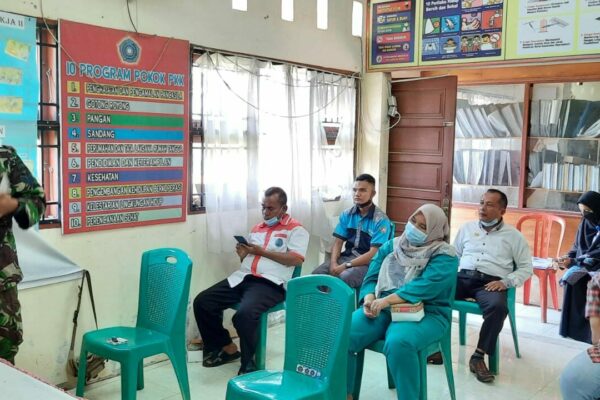 ASISTENSI KEGIATAN INTERVENSI BERBASIS MASYARAKAT (IBM) DI KELURAHAN RAWANG