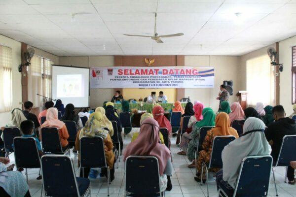 SOSIALISASI PENCEGAHAN PEMBERANTASAN PENYALAGUNAAN DAN PEREDARAN GELAP NARKOBA (P4GN) DI KECAMATAN PAUH