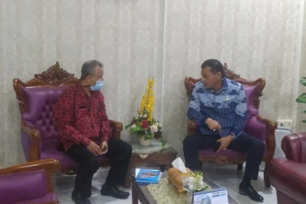 Penandatanganan Nota Kesepahaman Antara Badan Narkotika Nasional Provinsi Sumatera Barat dengan Lembaga Penyiaran Publik Radio Republik Indonesia Padang (LPP RRI Padang).